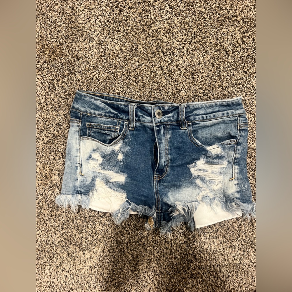 EUC AEO American Eagle High-Rise Festival Shorts, stretch, size 8.